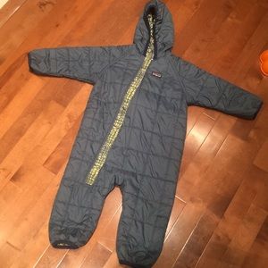 Patagonia reversible One piece winter